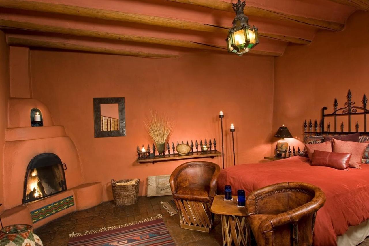Ranchos de Taos Adobe And Pines Inn Bed And Breakfast الغرفة الصورة