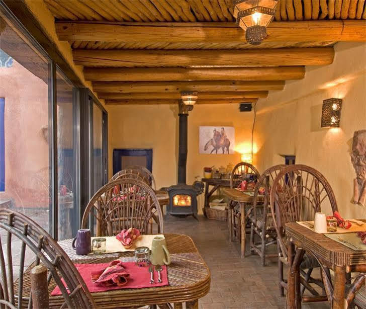 Ranchos de Taos Adobe And Pines Inn Bed And Breakfast المظهر الخارجي الصورة