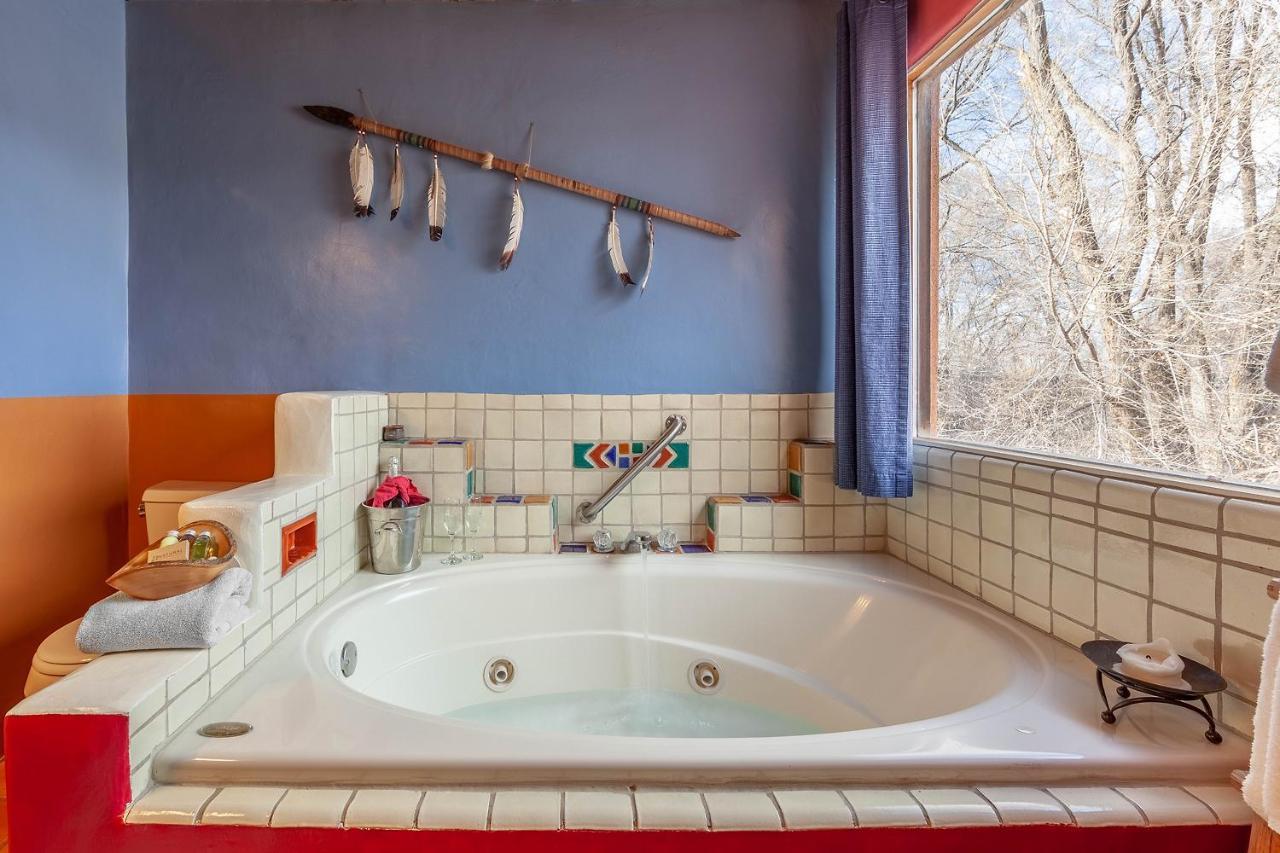 Ranchos de Taos Adobe And Pines Inn Bed And Breakfast المظهر الخارجي الصورة