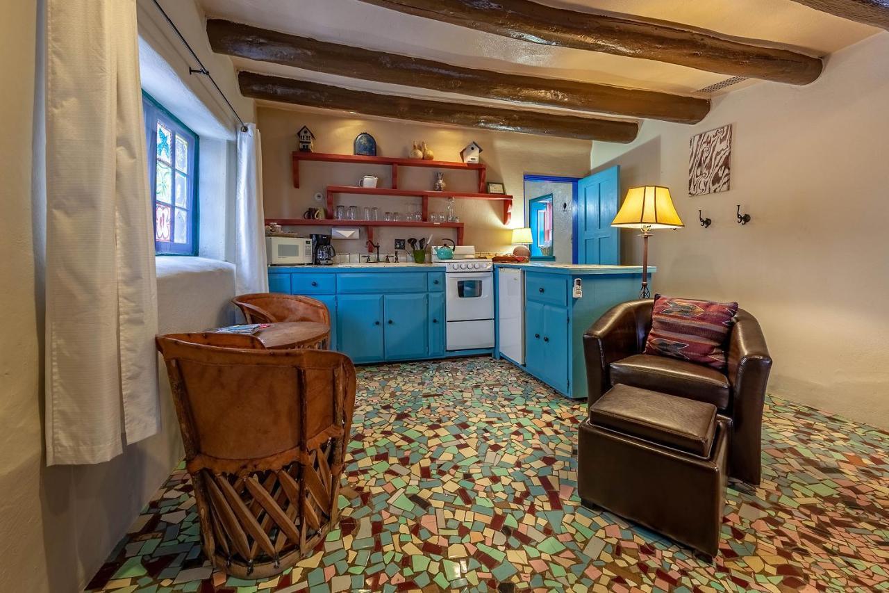 Ranchos de Taos Adobe And Pines Inn Bed And Breakfast المظهر الخارجي الصورة