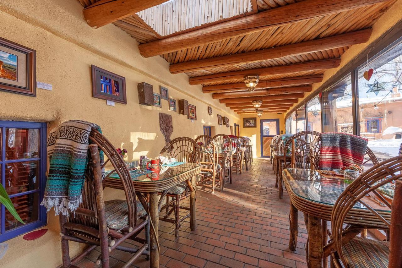 Ranchos de Taos Adobe And Pines Inn Bed And Breakfast المظهر الخارجي الصورة