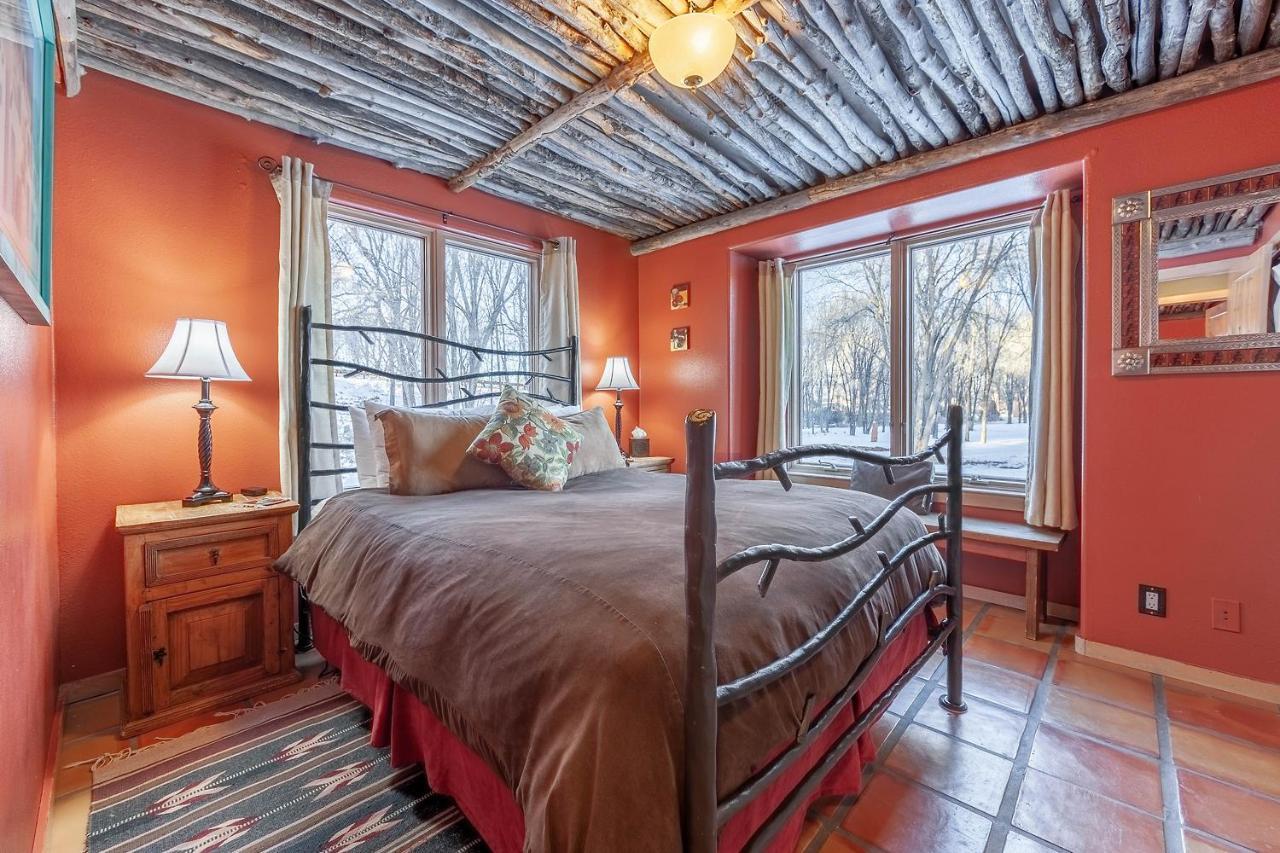 Ranchos de Taos Adobe And Pines Inn Bed And Breakfast المظهر الخارجي الصورة